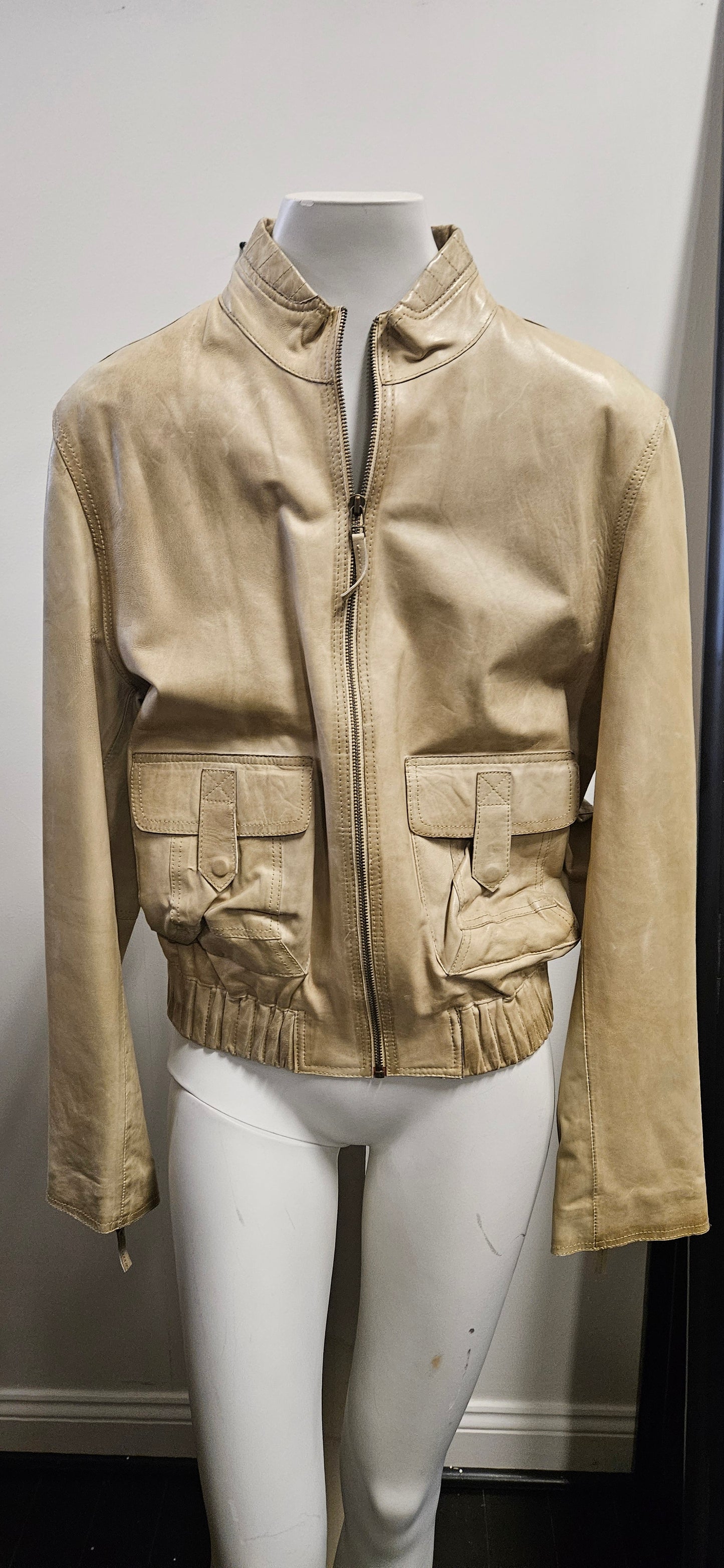 Zip front lightweight Leather Balmer Jacket