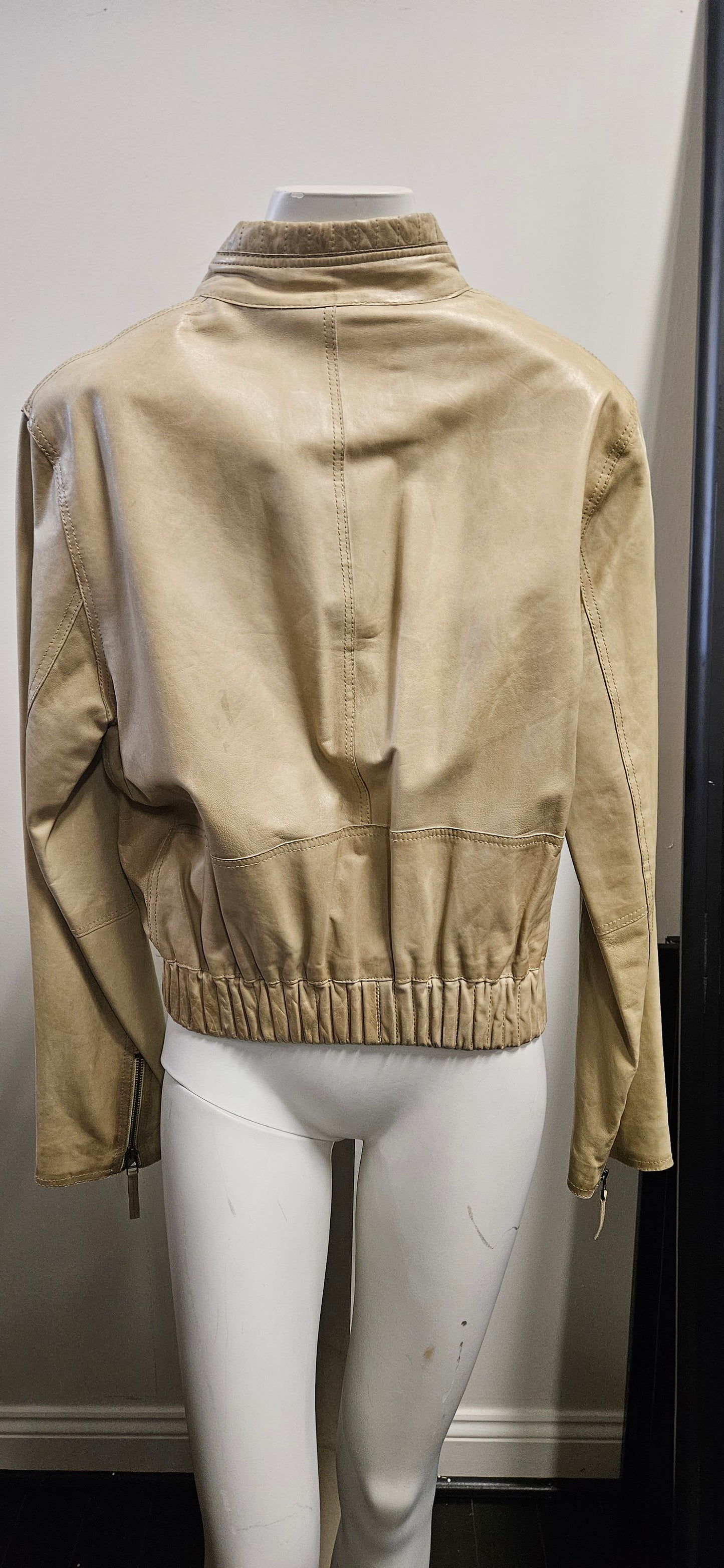 Zip front lightweight Leather Balmer Jacket